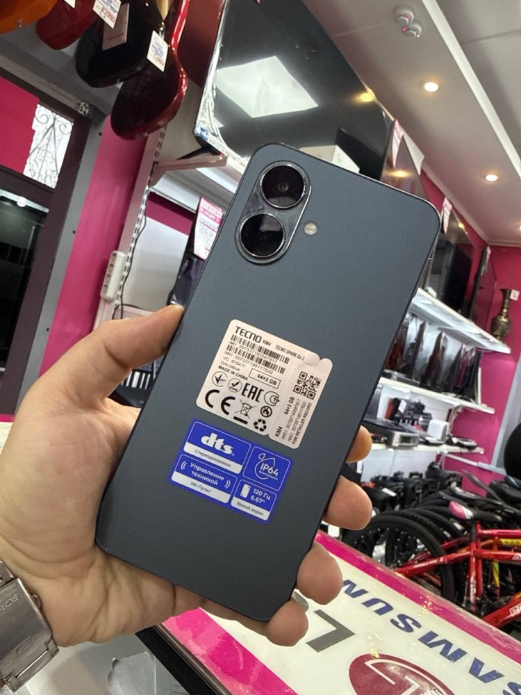 Мобильный телефон Tecno Spark go2 3|64