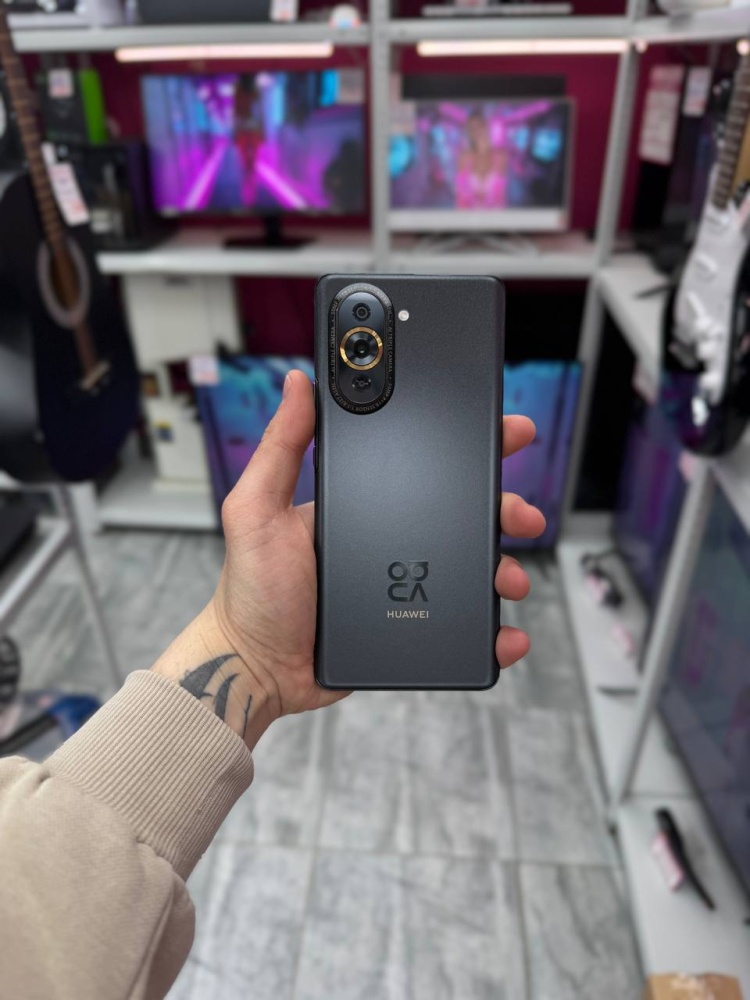 Смартфон Huawei Nova 10 8\256