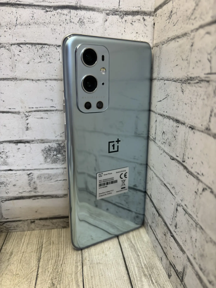 Смартфон OnePlus 9 PRO 5g  8/256