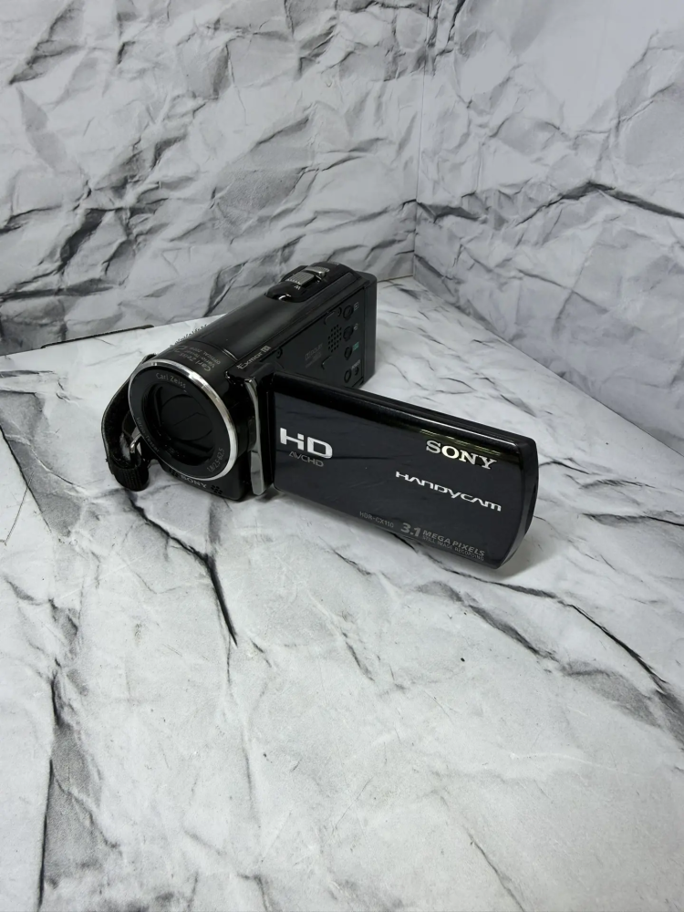 Видеокамера Sony  HDR -CX110