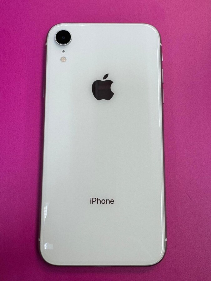 Смартфон iPhone XR 128 Gb -