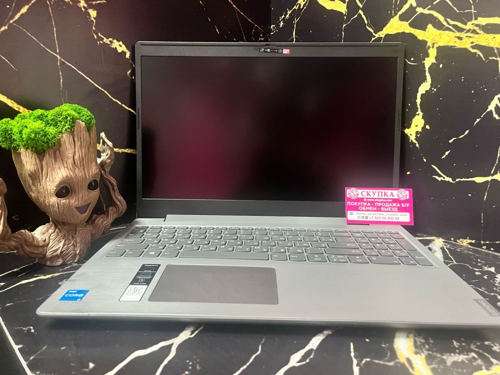 Ноутбук Lenovo I3-11\8\500
